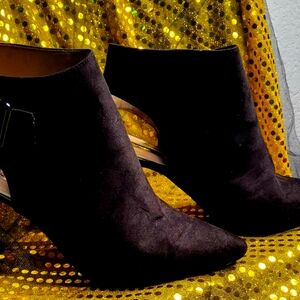 DFKDB005 By BCBGeneration